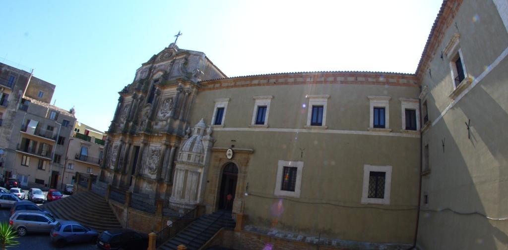 Gualtiero Camere & Suite Caltagirone Exterior foto