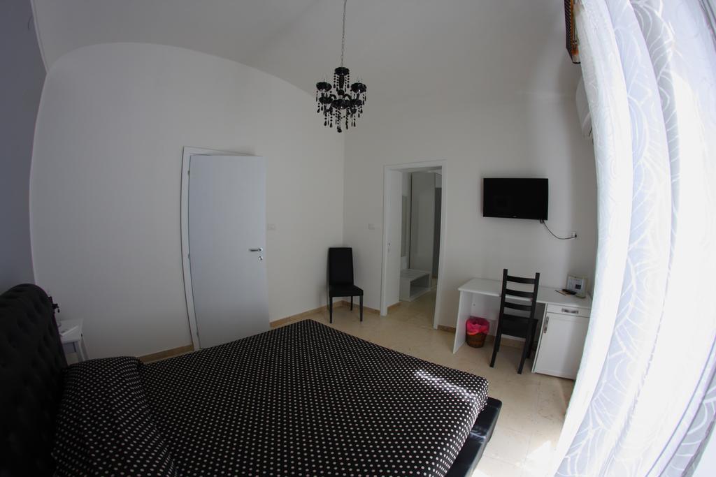 Gualtiero Camere & Suite Caltagirone Exterior foto
