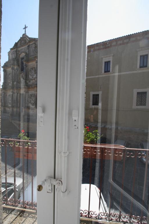 Gualtiero Camere & Suite Caltagirone Exterior foto