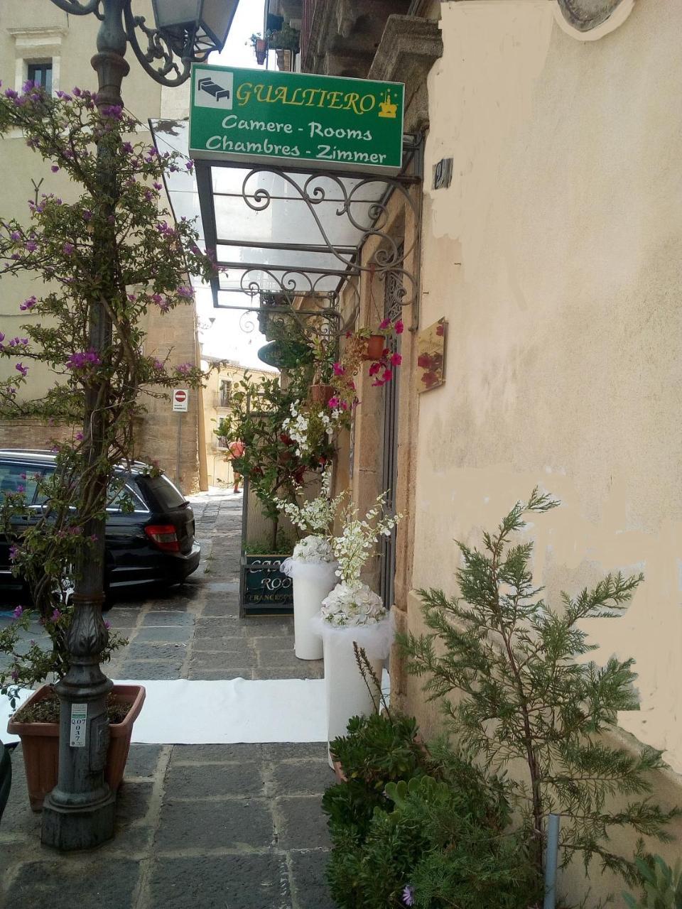 Gualtiero Camere & Suite Caltagirone Exterior foto